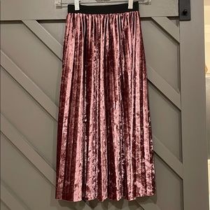 Long Velvet skirt